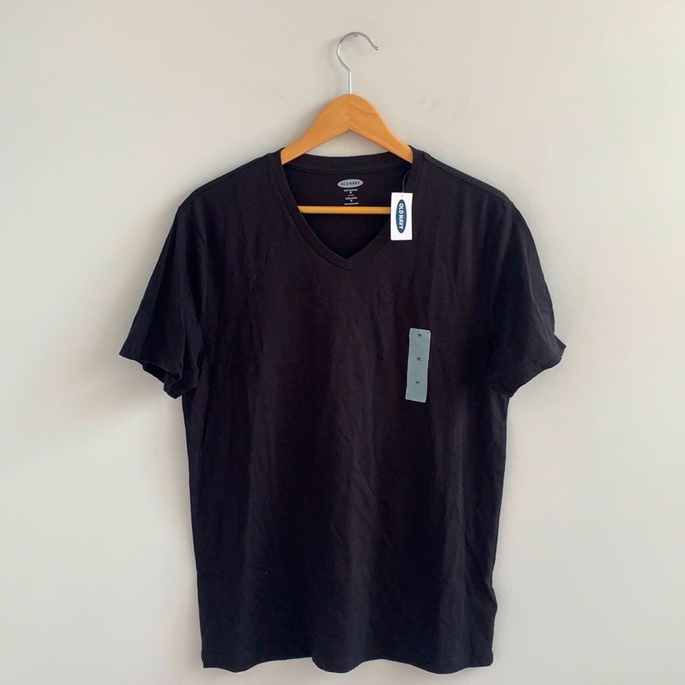 New Old Navy Soft Washed Black V-Neck T-Shirt
